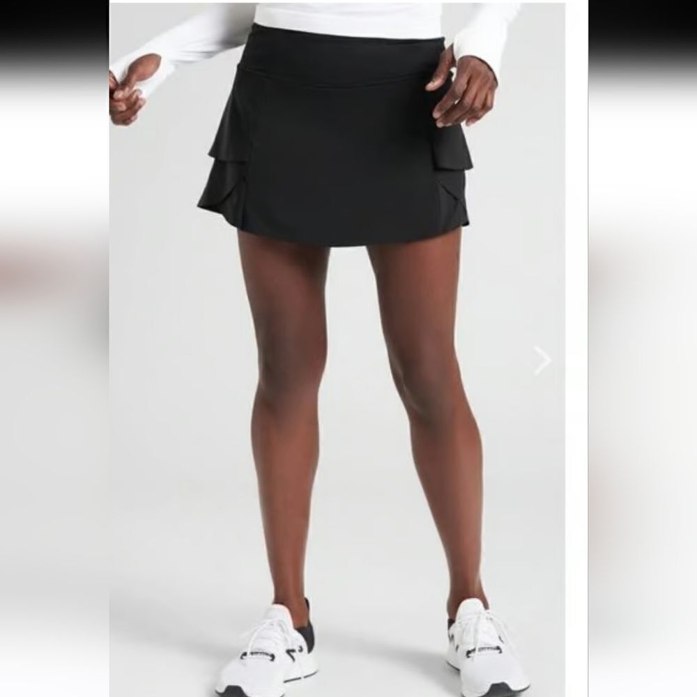 Athleta Momentum Swagger Tennis Golf Athleisure Streetwear Skort Size Small